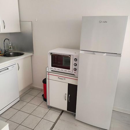 Appartement 2 Pieces Avec Une Grande Terrasse, 3 Etoiles, Wifi, Box Pour Vehicule Et Velos لي سابلِ دولونْ المظهر الخارجي الصورة